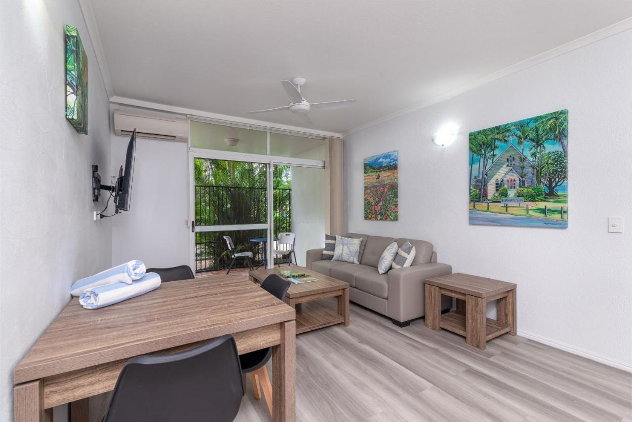 Seascape Holidays - Coral Apartments Port Douglas Exterior foto